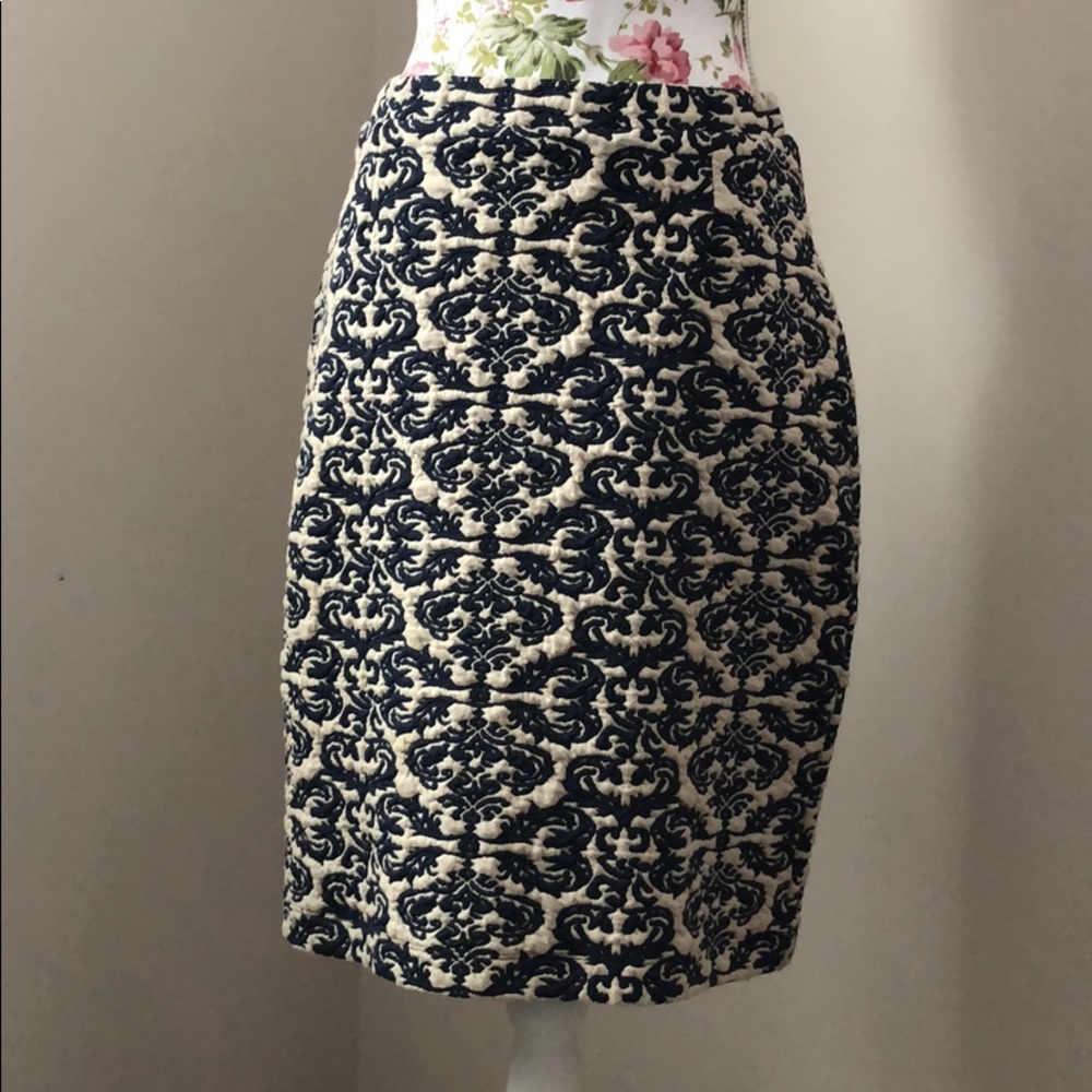 Navy/Cream Floral Pencil Skirt